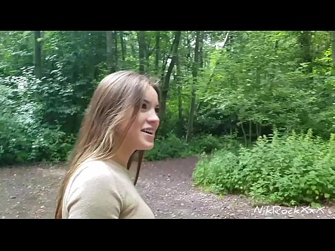 ❤️ Mi proponis al Evelina, ke ni fiku en publika loko! Ŝi diris jes. Tiam mi fikis ŝin en la azenon kaj kumis en ŝia buŝo. Tiam ŝi pisis sin. ❌ Anala porno ĉe eo.com-porn-mz.ru ﹏