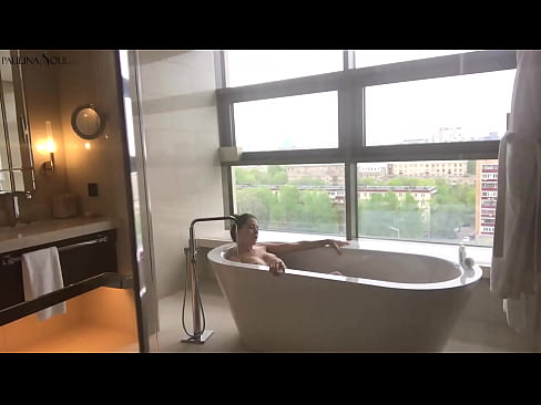 ❤️ Terura bebo Pasie ŝerĉas sian kuzon en la banĉambro ❌ Anala porno ĉe eo.com-porn-mz.ru ﹏